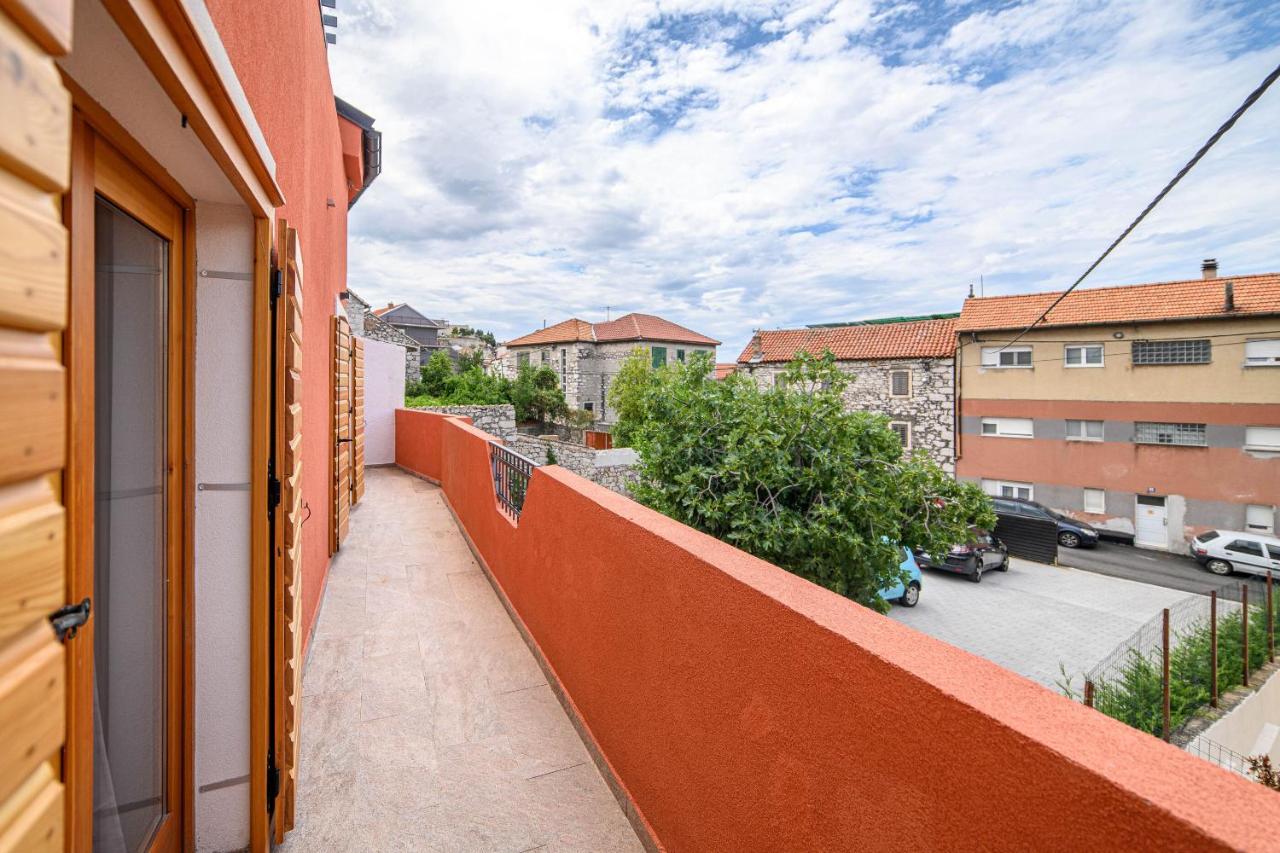Apartments Orsula Near Old Town Šibenik Esterno foto